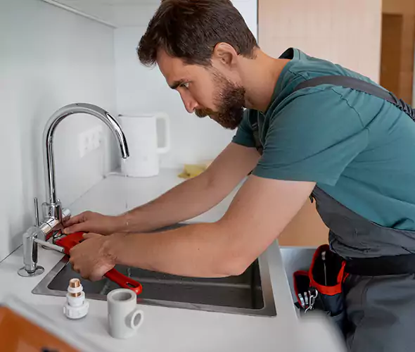 Professional Faucet Replacement Specialist in Royal Oak, MI: Schedule Affordable Faucet Replacement Services with Us