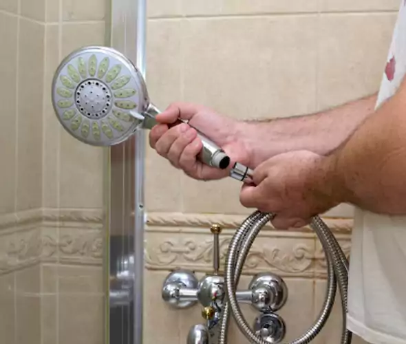 Professional Shower Repair Specialist in Royal Oak, MI: Schedule Affordable Shower Services with Us