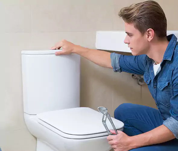 Expert Plumber for Toilet Replacement in Royal Oak, MI: Schedule Affordable Toilet Replacement Services with Us